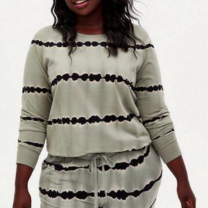 TORRID SAGE GREEN TIE-DYE FRENCH TERRY ACTIVE SWEATSHIRT TOP